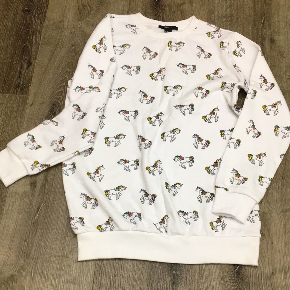 Sweatshirt